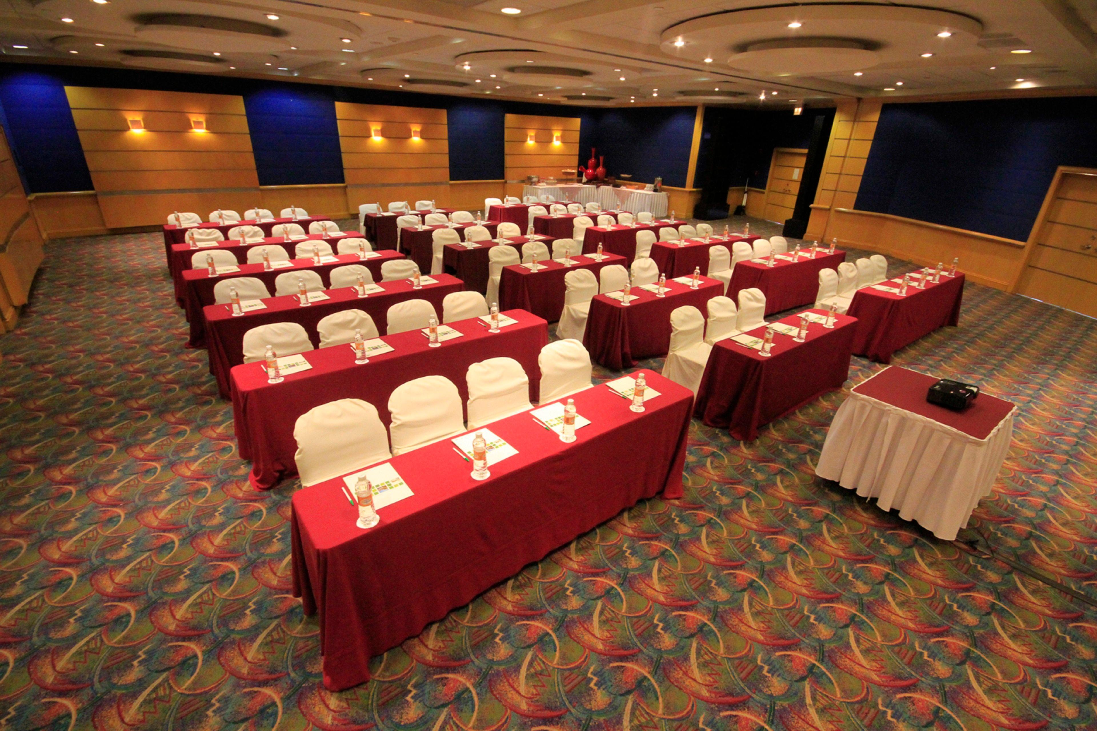 Hotel Monterrey-parque Fundidora By Ihg